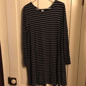 Old Navy Long Sleeve Swing Dress